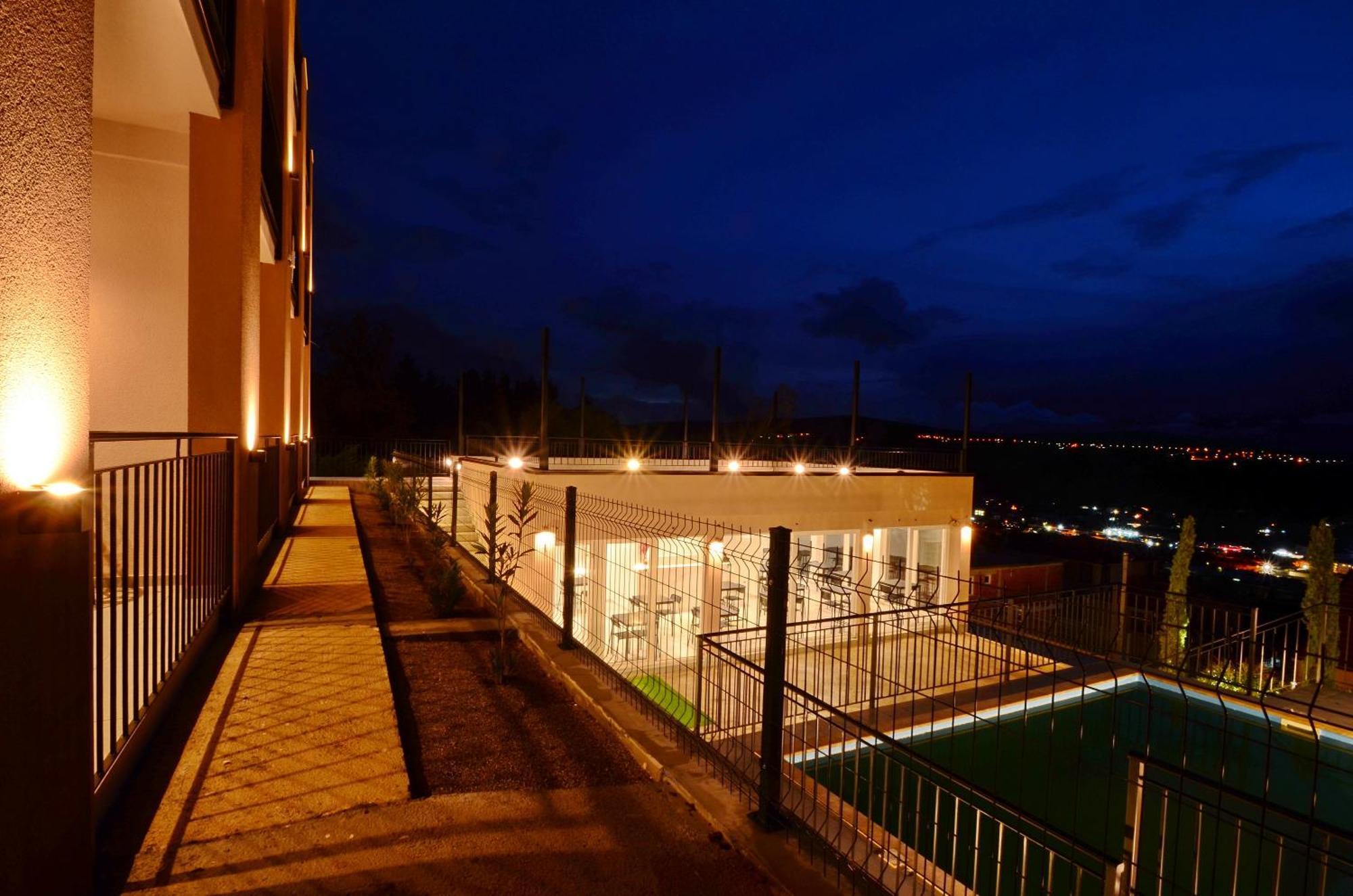 Residence Spa Apartments Dub Котор Екстер'єр фото